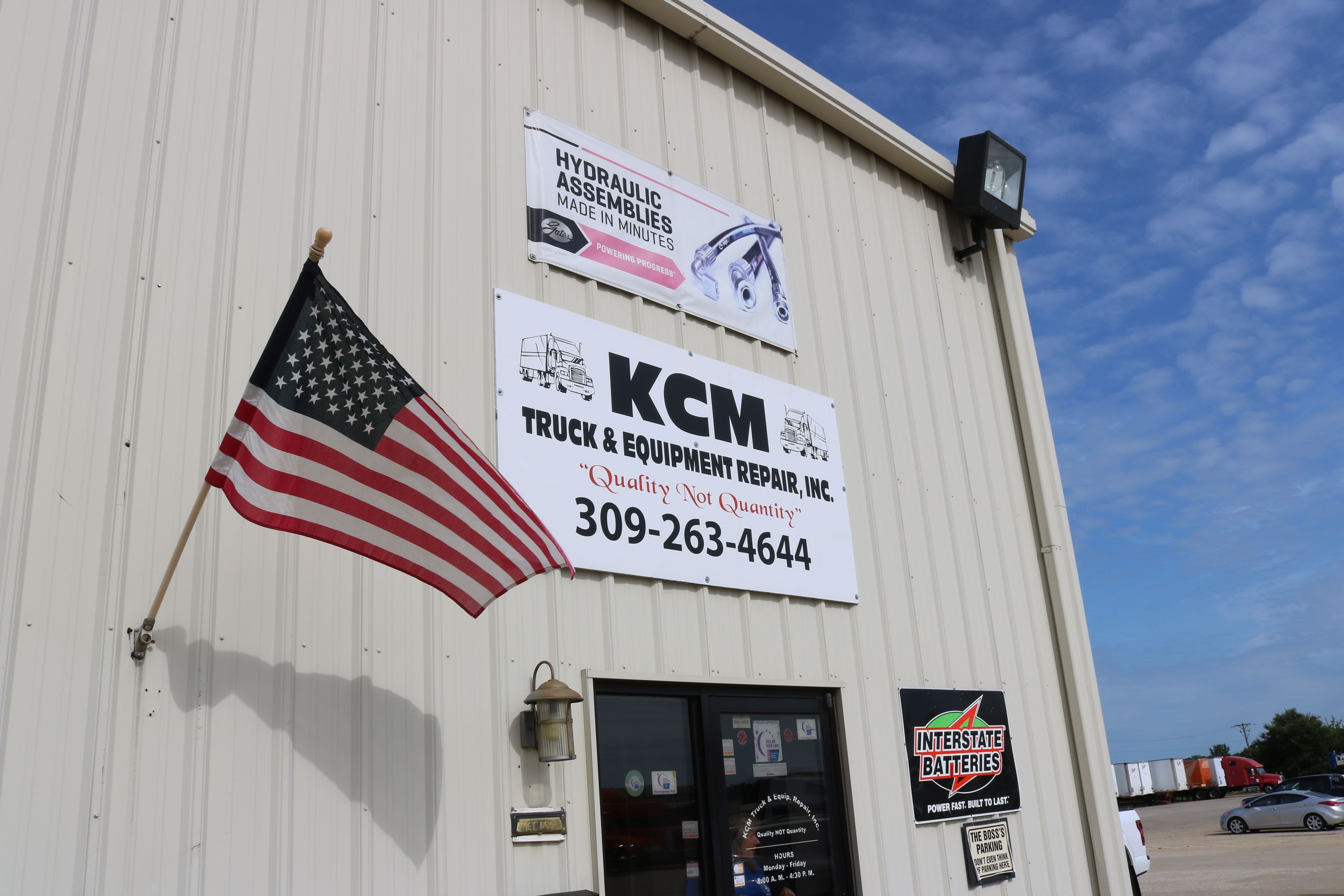 KCM Truck & Equipment Repair